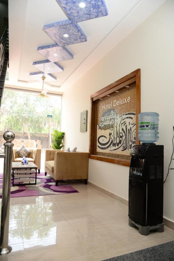 Hotel Deluxe Lahore Eksteriør billede